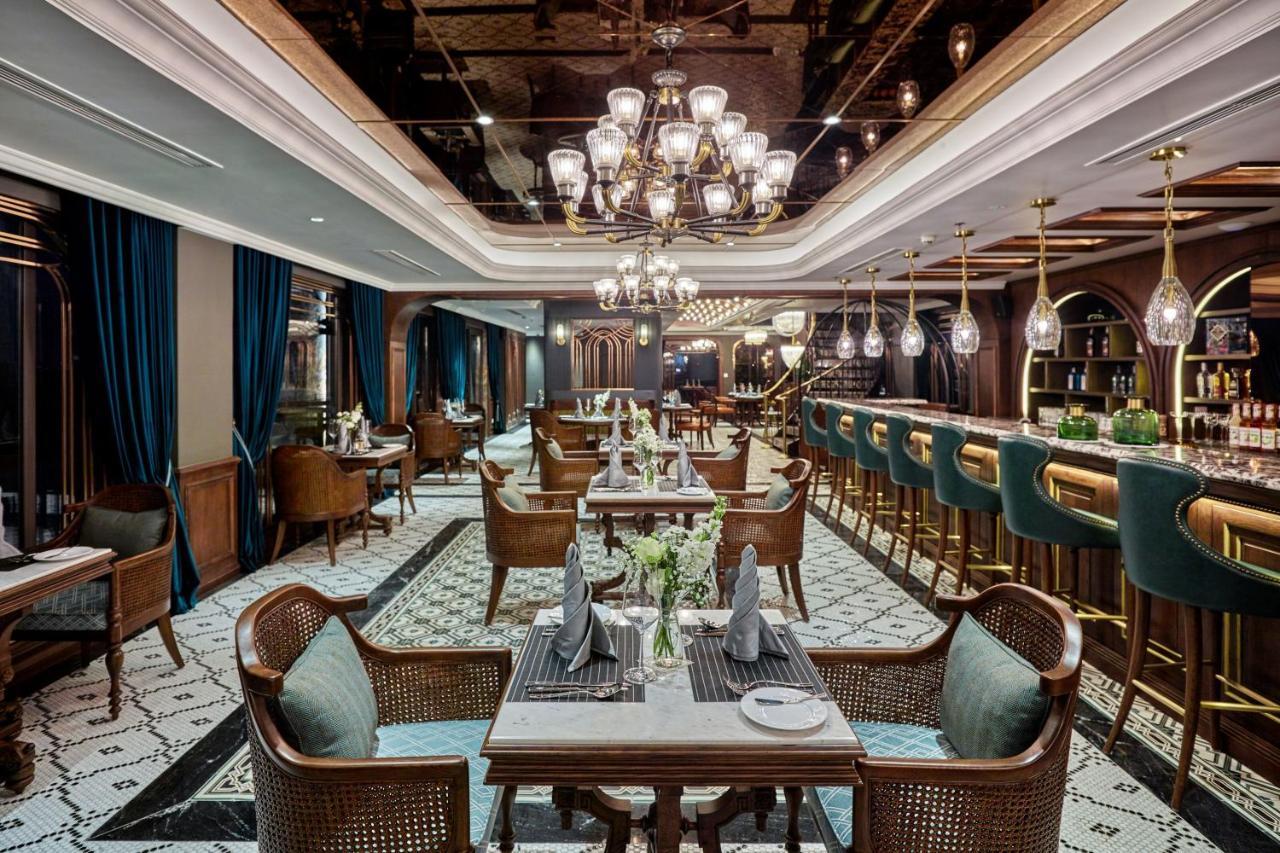 Peridot Grand Luxury Boutique Hotel Ханой Екстер'єр фото The interior of the restaurant
